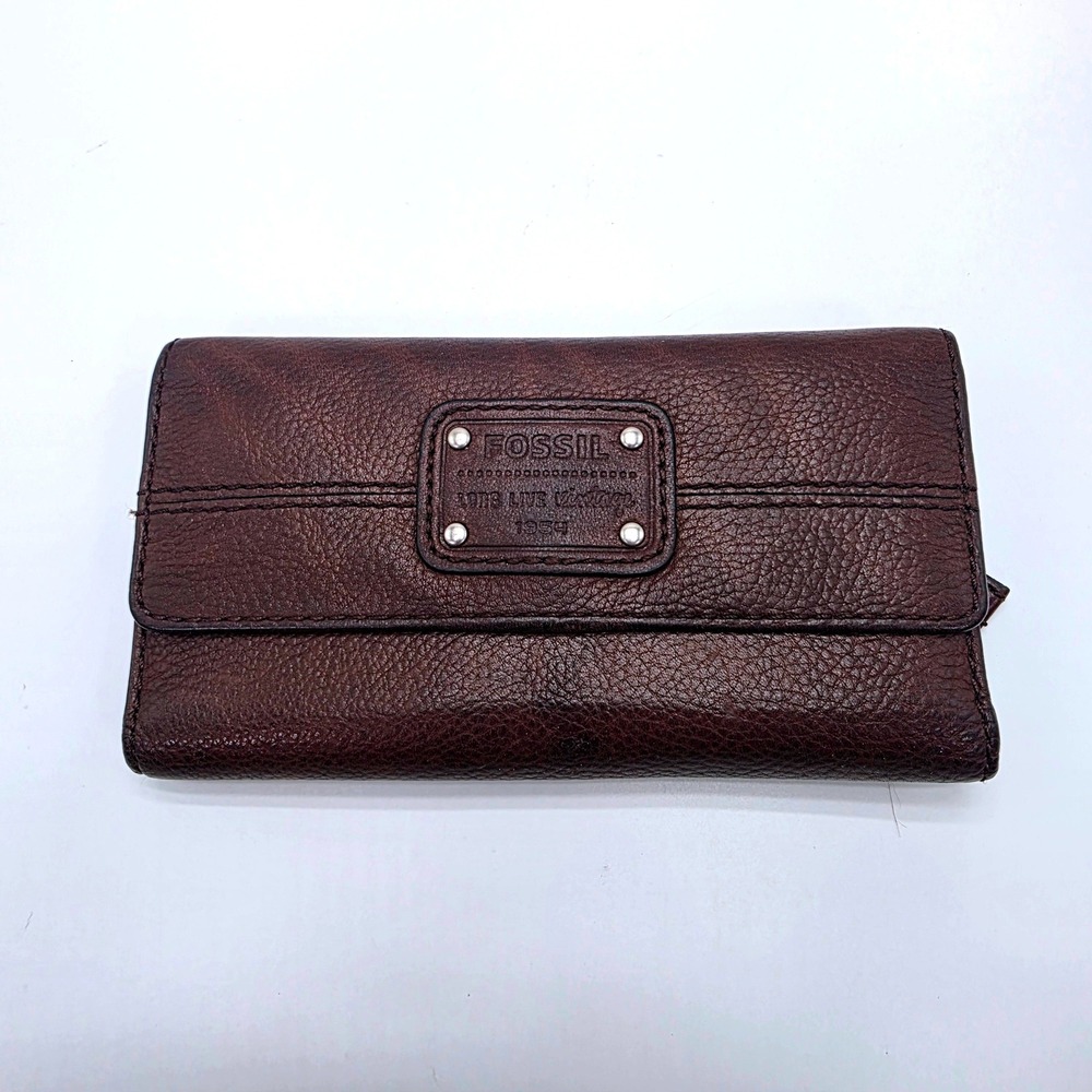 Fossil Long Live Vintage 1954 Brown Leather Trifold Clutch Wallet ID Window
